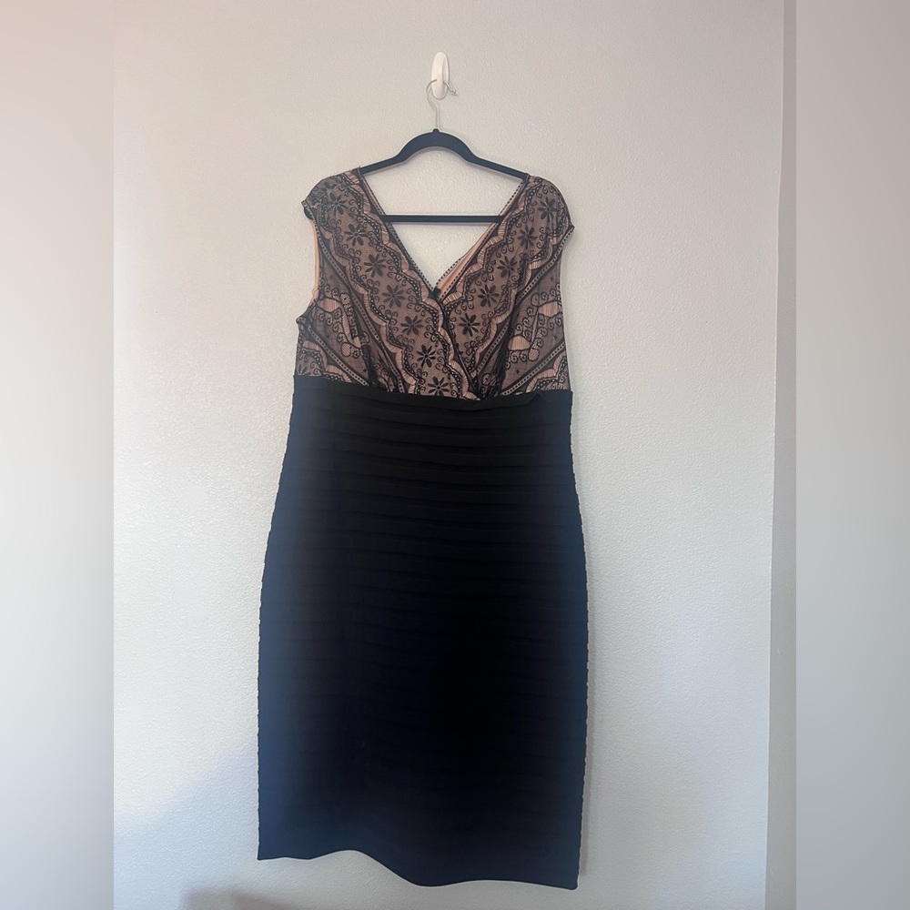 DB Signature Nude Black Lace Plus Size Bodycon Dress Size 18W